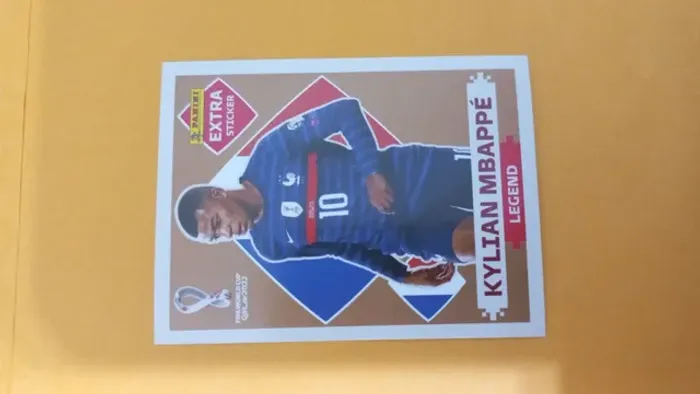 FIGURINHAS LEGEND COPA DO MUNDO FIFA QATAR 2022