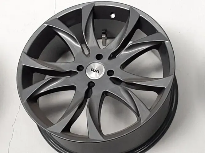 Roda aro 18 Rcz grafite brilhante Volkswagen saveiro 4x100 jogo