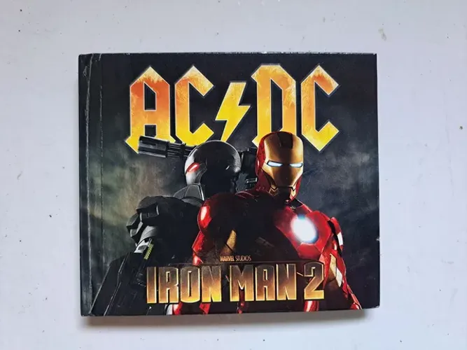 Iron Man/ Homem de Ferro Com 2 CD/DVD da Banda AcDc Edição Limitada e Rara (2010)