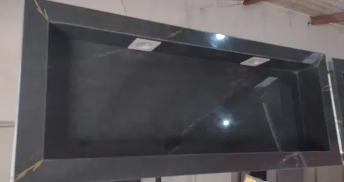 NINCHO de porcelanato preto