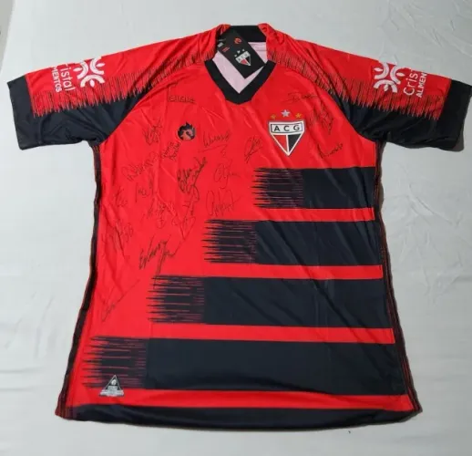 Camisa Oficial Autografada do Atlético Goianiense no Brasileirão Série B 2020