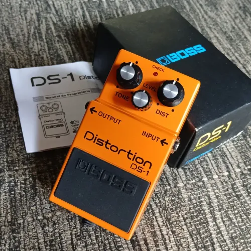 Pedal Boss DS-1 NOVO !!
