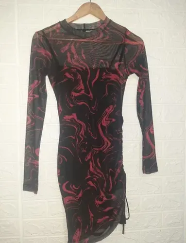 Vestido de tule renner seminovo