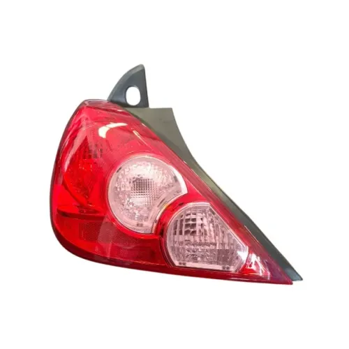LANTERNA ESQUERDA NISSAN TIIDA 2010