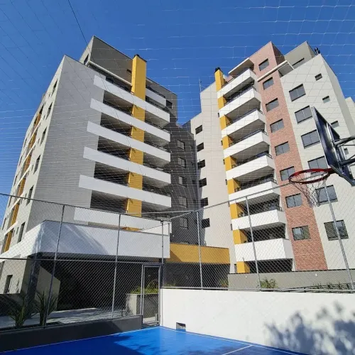Cobertura nova no Água Verde com 3 Quartos