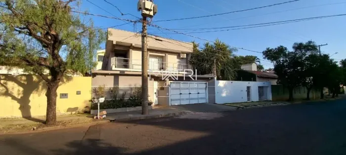 Venda de Casas / Sobrado na cidade de Araraquara