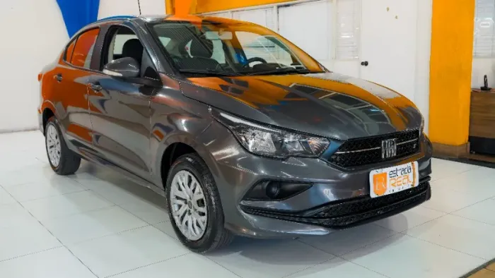 Fiat Cronos Drive 1.3 8V Flex Usados e Novos