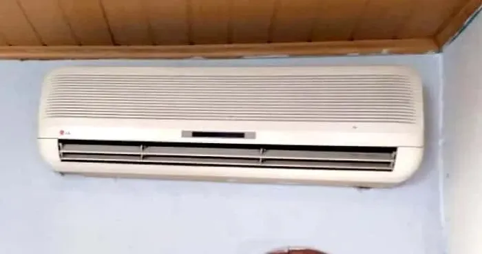  Ar condicionado total 36 mil BTU, multi TRI split , 1 x tri = 3   de 12 Mil BTU cd.