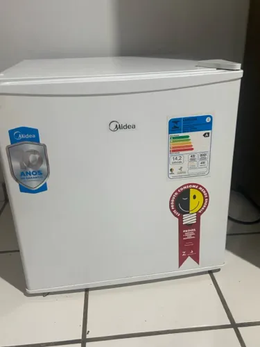 Geladeira Midea 142 Litros