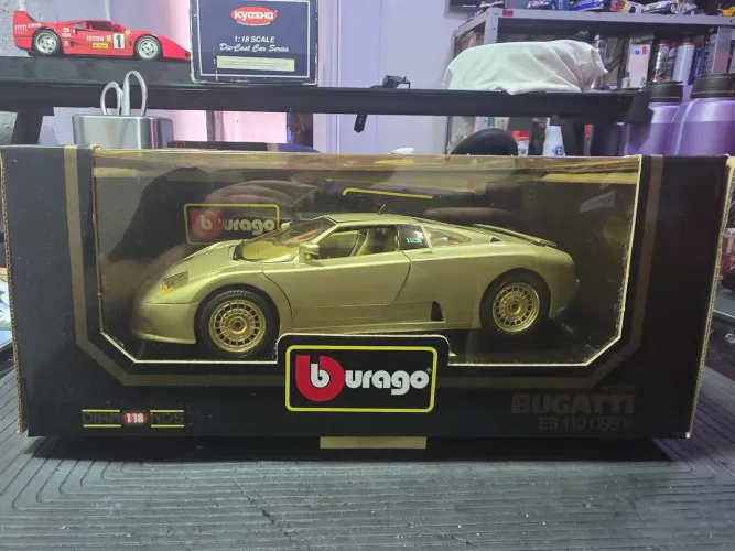Miniatura 1:18 burago raro estado bugatti eb110 nova