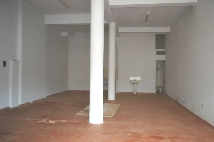Sala comercial para diversas áreas comerciais, ou 1 depósito, LJ 1, 80 m². Setor Central,