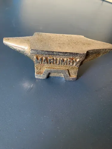 Bigorna em ferro fundido Marumby