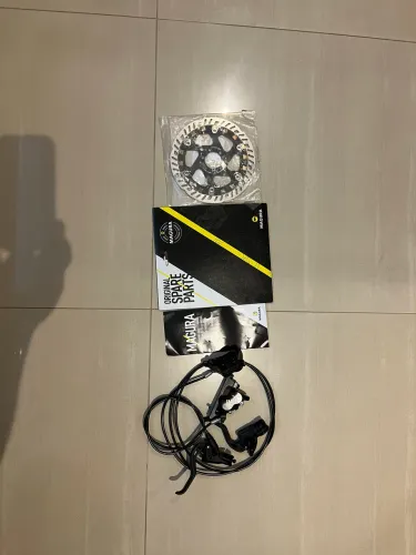 Freio MAGURA 4 pistões 