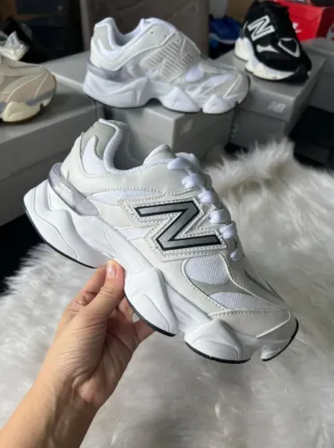 Tênis New Balance 9060 X-Chunky White - Casual e Conforto Urbano