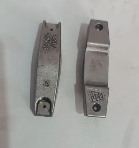 Ponte do balancinho pra motor JCB 3C, 3CX,  4CX <br>R$65,00 unidade