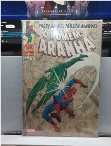 Coleção Histórica Marvel - O Homem Aranha volumes, Hellblazer e Monstro do pântano