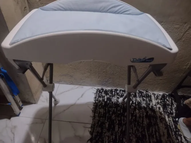 Trocador de bebê portátil - ideal para viagens!
