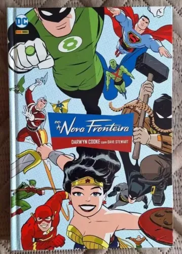 DC A Nova Fronteira Encadernado Capa Dura
