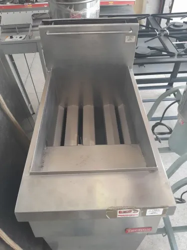 FRITADOR TECNOX TG 20L A GÁS SEMI NOVO