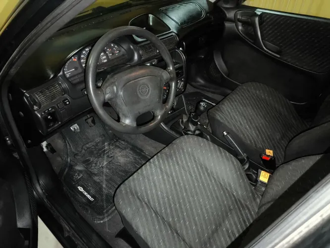 Chevrolet Astra GLS 2.0 MPFI 1995