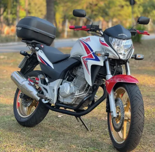 HONDA CB300R TRICOLOR