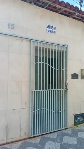 Vende-se 70 mil documentação particular casa em travessa presidente Sarmento 15 Natal 