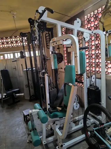 Aparelho de musculação 