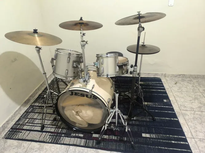 Bateria acústica completa