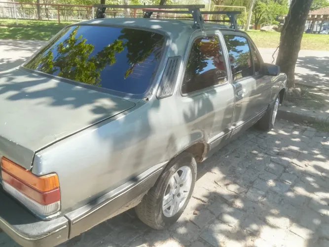 Chevrolet Chevette L / SL / Sl/e / DL / SE 1.6 1985