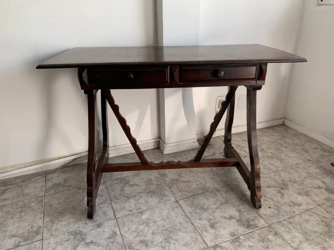 Mesa antiga de madeira maciça -Peça original de época (não é réplica)- Déc. 40/50