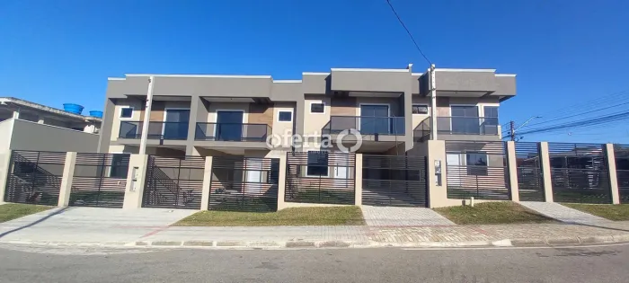 Sobrado em Araucária / Fazenda Velha