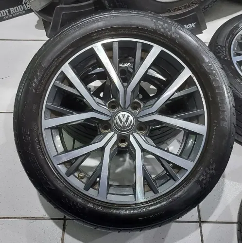 Jg Roda Original Vw Aro 17 5x112 com pneu, Jetta, Golf, Passat, Audi