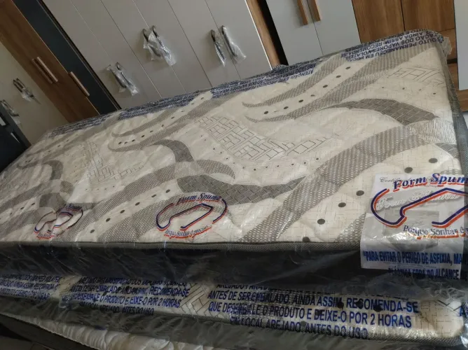 Colchão solteiro espuma densidade Ag 60 até 150 kg