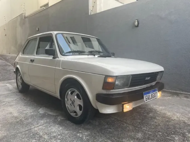 Fiat 147 C - 1985 Álcool