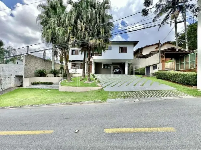Condomínio Fechado - Cotia