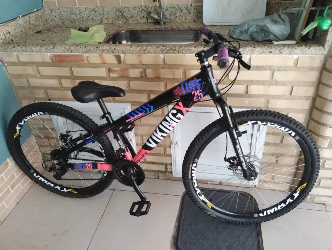 Vendo viking tuff 25 !!estado de loja!!