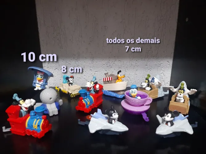 Coleção de Brinquedos Disney - Personagens Variados LEIA DESCRIÇÃO