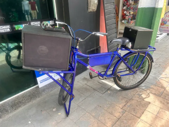 Bicicleta cargo bike propaganda cargueiro