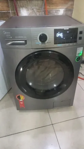 Máquina lava e seca Midea 10.2lavando 7kg secando