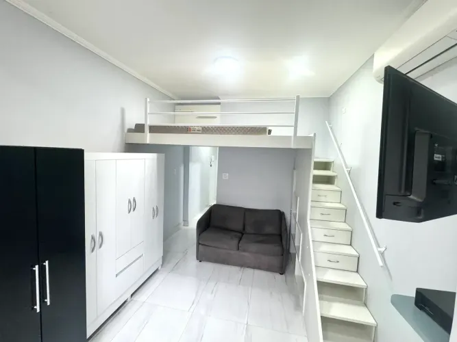 Imóvel para aluguel tem 50 metros quadrados com 1 quarto em Aparecida - Santos - SP