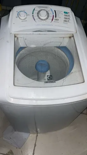 Máquina electrolux 10 quilos 