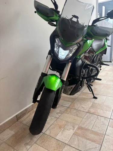 Bajaj dominar 400D