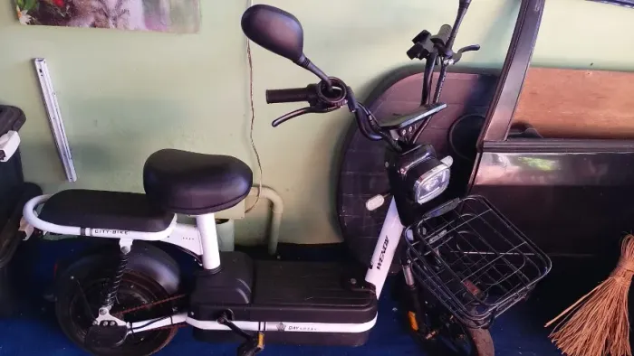 Vendo bicicleta elétrica
