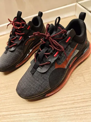 Tênis Nike Air Max 720 - Tam 43