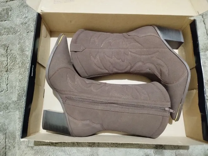 Bota Vizzano número 37