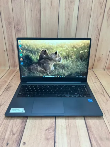Notebook Galaxy Book2 Seminovo com i5 12° Geração 16 Gb de RAM / 512 gb de SSD NVMe / Gar