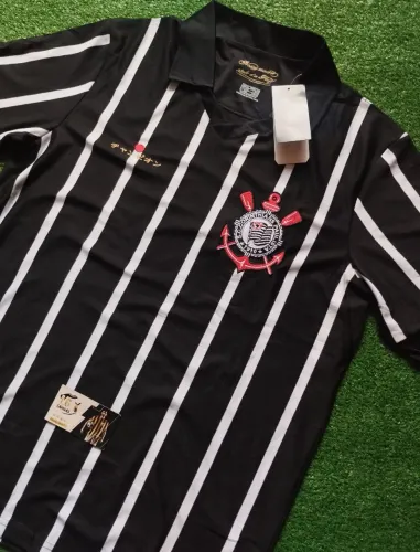 Camisa Corinthians Retrô Linha Ouro Clássica 2012 - Mundial Japão Preta Pólo