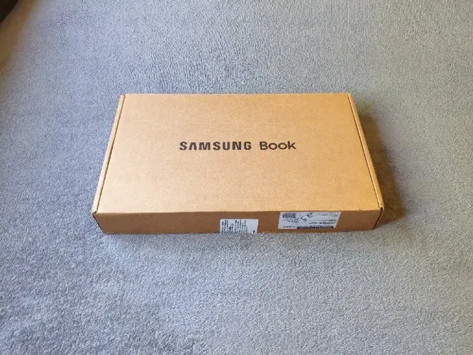 Notebook Samsung Book - i3 11° Geração + 8 GB RAM + SSD