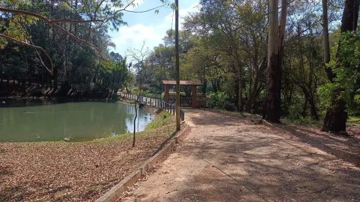 Terreno para Venda em Araçariguama, BOM JARDIM