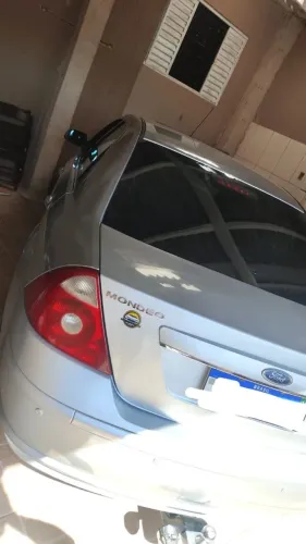 Ford Mondeo Ghia 2.0 16V 143cv 4P AUT 2004